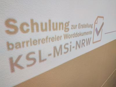 Logo der Schulung "Erstellung barrierefreier Worddokumente"