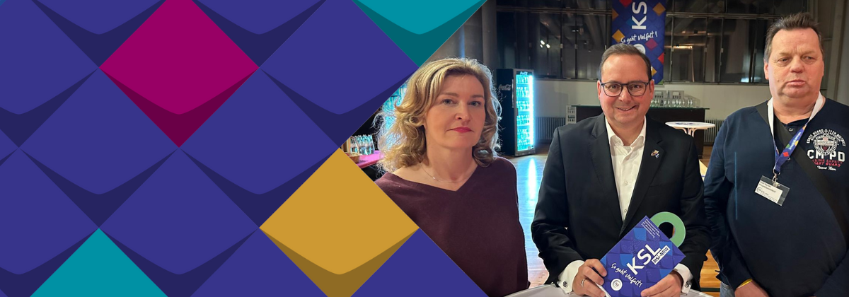 Projektleiterin Alexandra Janaszek, Essens Oberbürgermeister Thomas Kufen, Projektmitarbeiter Ralf Bylski.