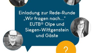Das Bild zeigt das Logo der Veranstaltungsreihe Rede-Runde der EUTB Siegen-Wittgenstein. In der Mitte steht ein blaue Sprechblase. In der Sprechblase der Text: EInladung zur Rede-Runde mit dem Titel Wir fragen nach. An jeder der vier Ecken der Sprechblase ist eine Person abgebildet. Es sind die Veranstalter der EUTB Siegen-WIttgenstein.