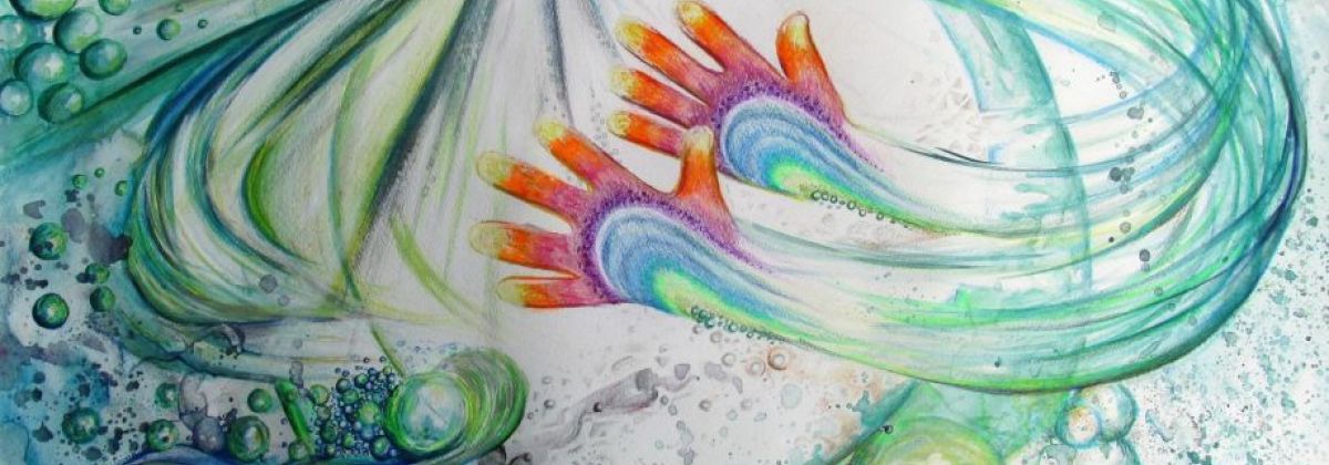 Zwei bunte Hände von einer Darstellung der Welt zu sehen. Taube Kunstlerin Barbara Ringwelski bringt damit ihre Wertschätzung für die Gebärdensprache und Deaf Community zum Ausdruck.